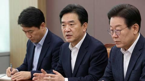 법원, 특별검사 수사 대상 아니다 판결