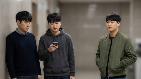 OECD 남성 청년 경제활동률 7.6%P 하락