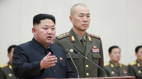 김정은, 항복 대신 스스로 택한 군인들을 영웅으로 칭송