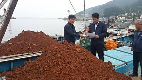 영덕 금품 살포 의혹, 당원 가입 대가로 5만원 전달 논란
