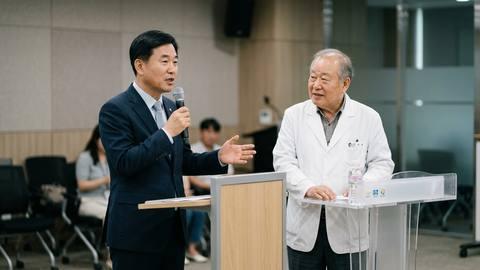 달서구 약국 286곳, 어르신 돌봄의 든든한 동반자 되다